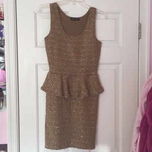 JOYCE gold sparkle fitted dress